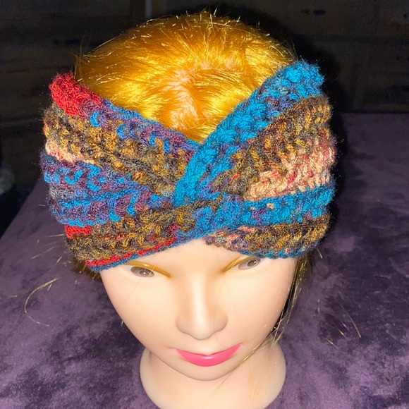 Crocheted headband/ear warmer in multicolor - Picture 1 of 4